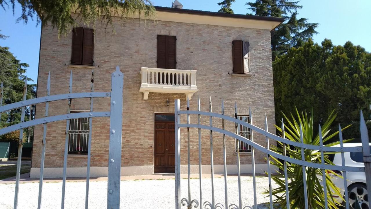 Villa Blanco'S Морчано ди Романя Екстериор снимка